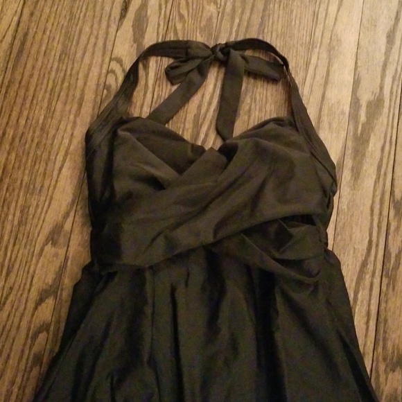 One piece- Black bathing suit - Picture 2 of 4